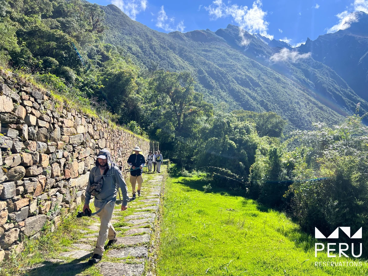 CHOQUEQUIRAO TREK 5 Days / 4 Nights: Extended Journey to the Cradle of Gold